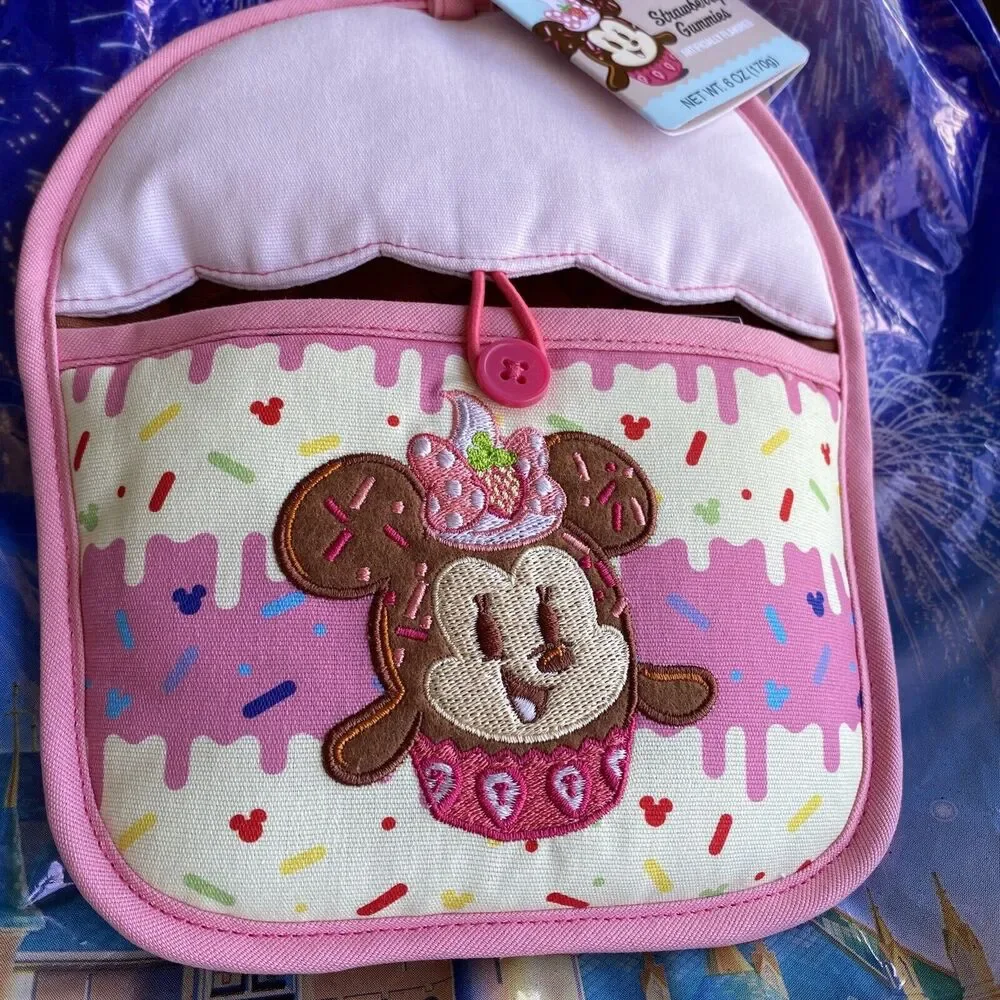 Disney Parks Minnie Mouse Munchlings Cupcake Pot Holder Kitchen Hot Pad